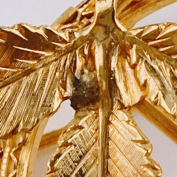 VTG Mid Century Gold Filled Rose Brooch Floral Filigree Wreath Jewelry Pin - Picture 7 of 10